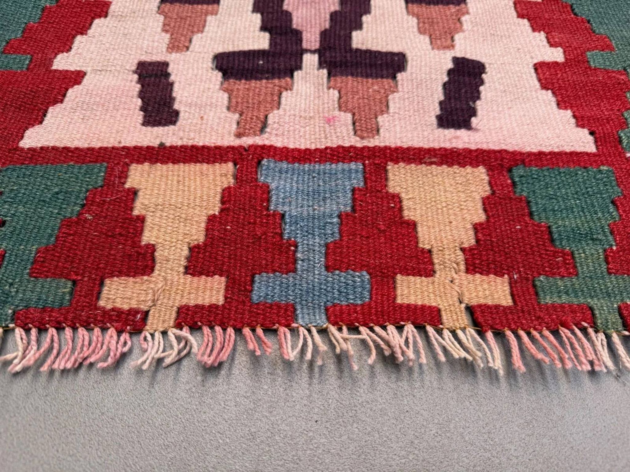 Vintage Turkish mini kilim 57x94 cm wool small kelim runner, shabby chic 2564