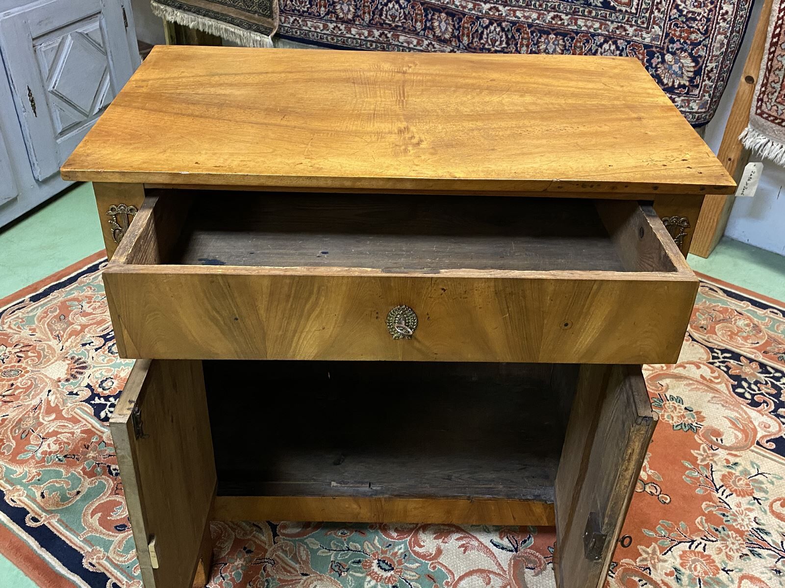 Buffet Empire 19th walnut