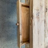 Farm table