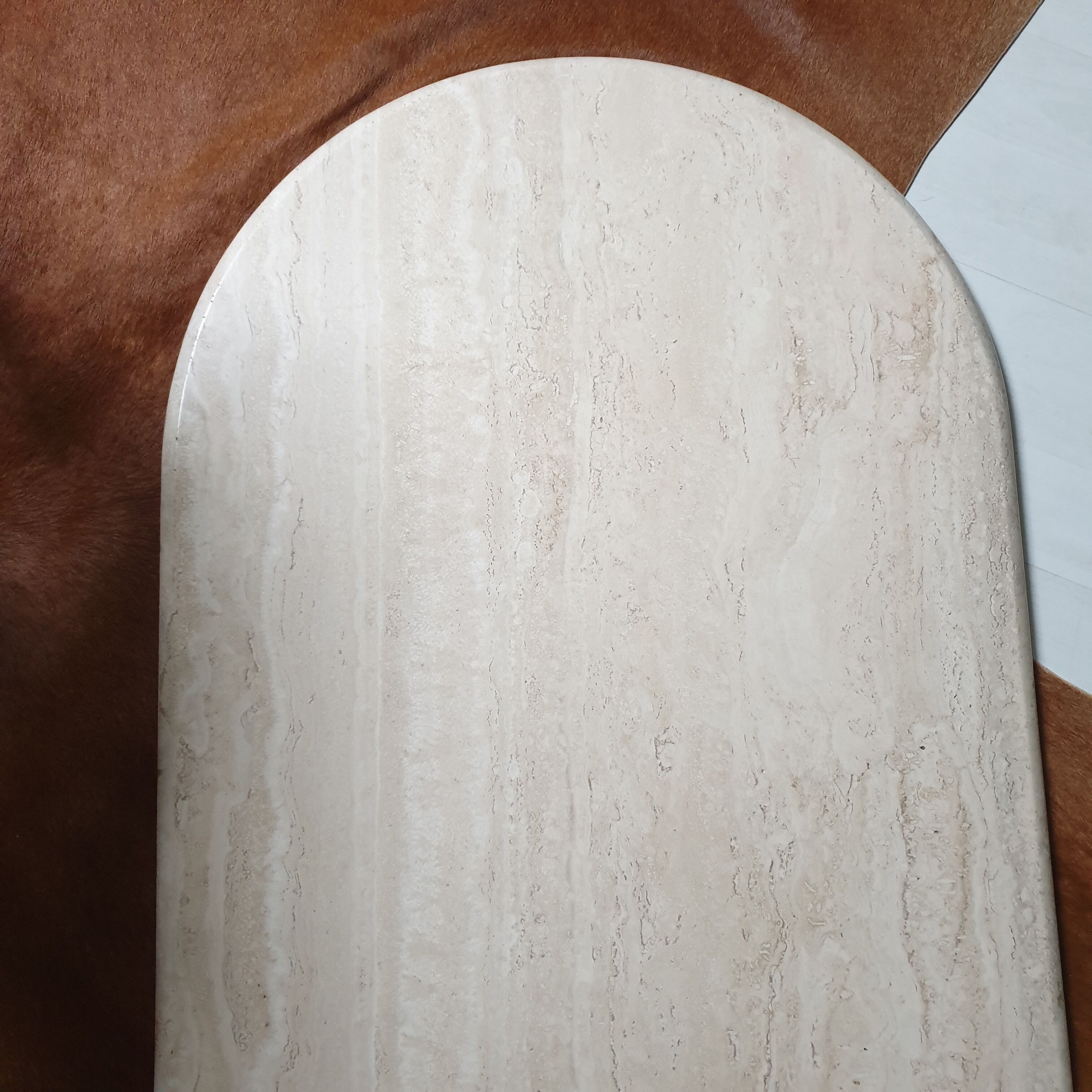 Table basse vintage en travertin
