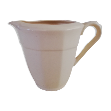 Iron earth milk jug