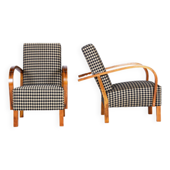 Restored ArtDeco Walnut Pair of Reclining Chairs, New Upholstery, Czechia, 1930s