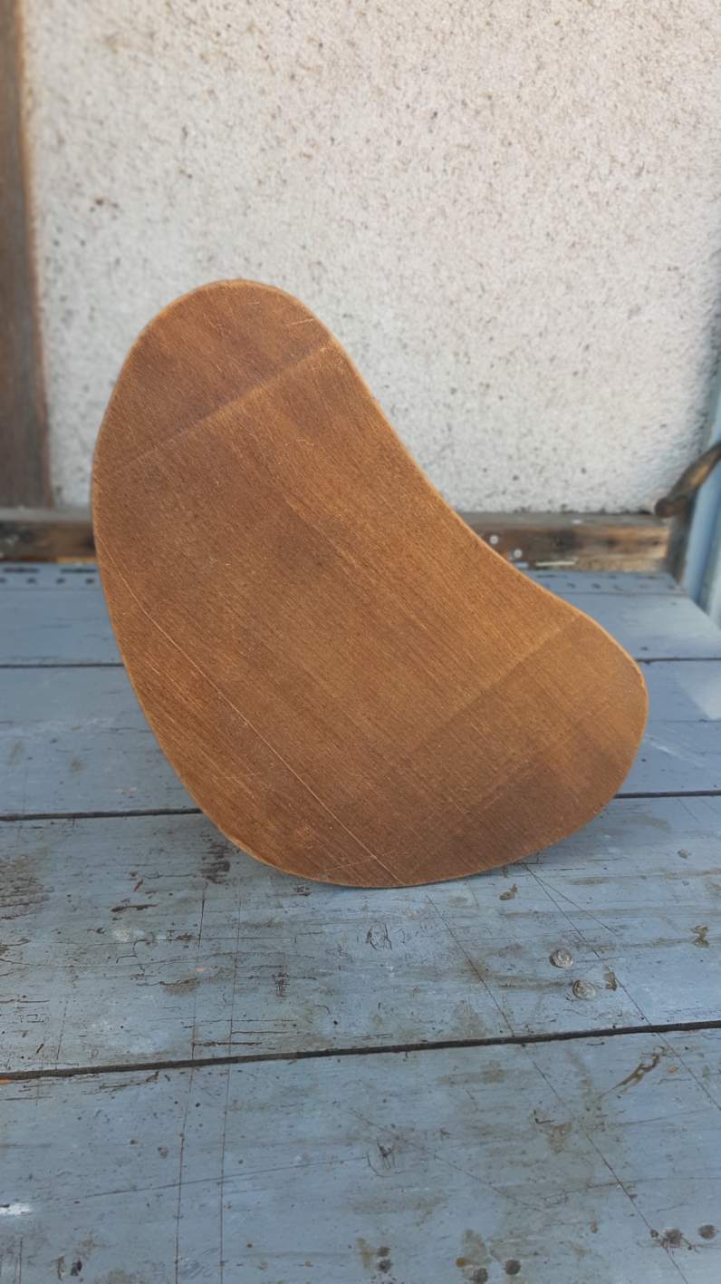Tabouret tripode vintage en bois
