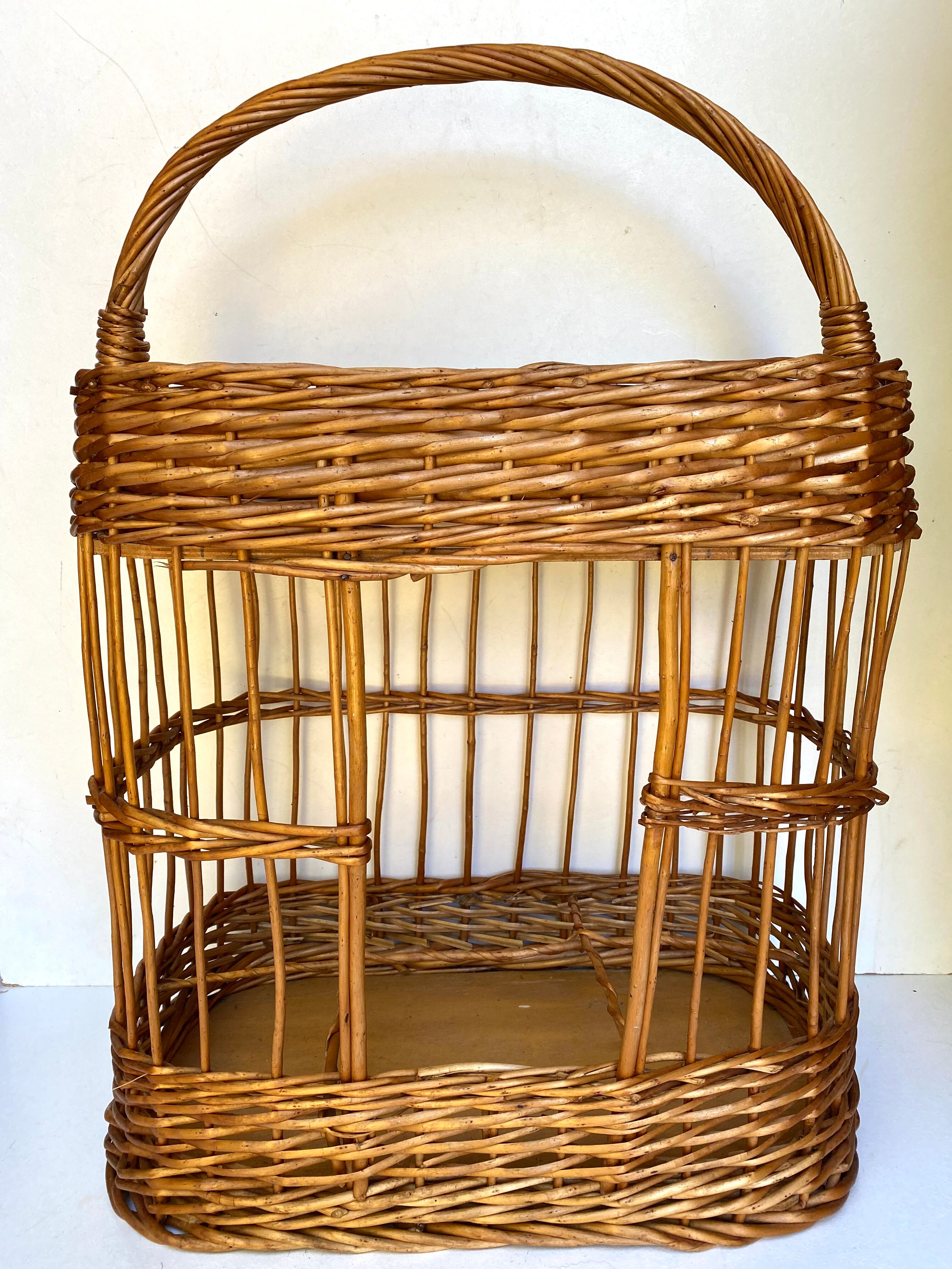 Bottle holder servant vintage nomadic bar