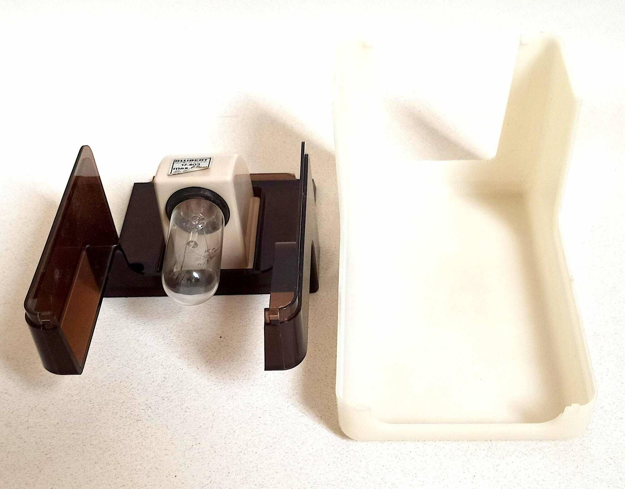 Allibert wall light from the 70s, height 18.5 cm
