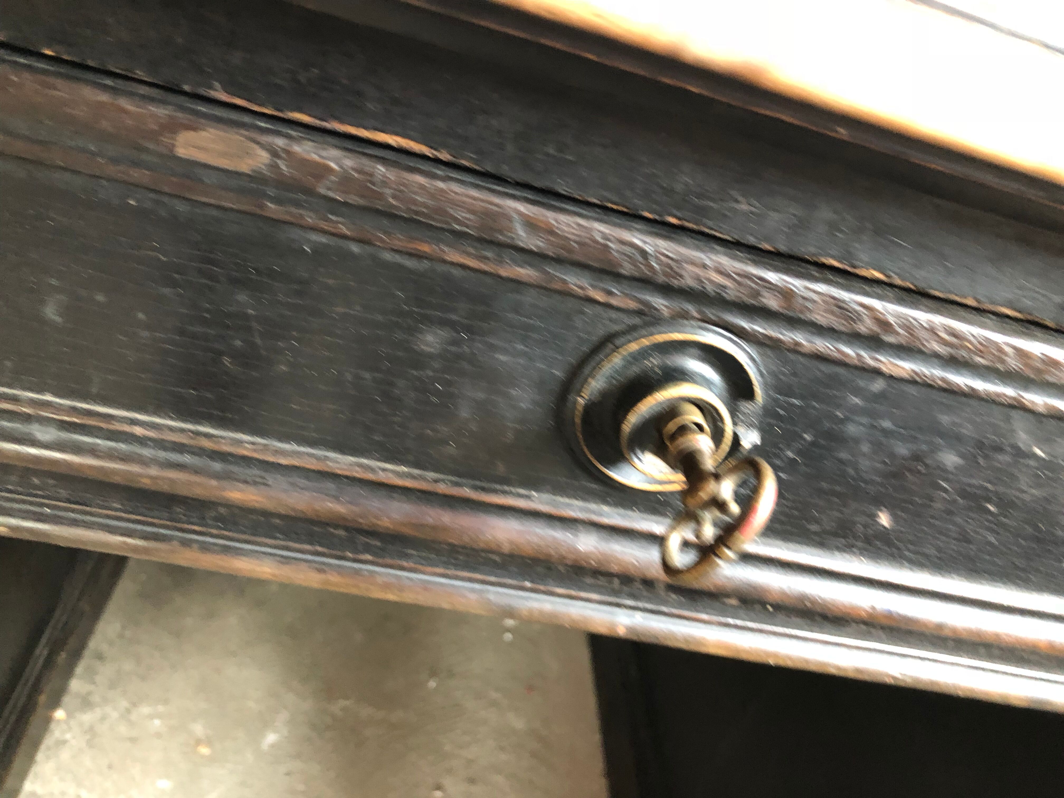 Napoleon III style box office