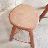 Tabourets style brutaliste