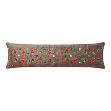 Housse de coussin vintage brodée