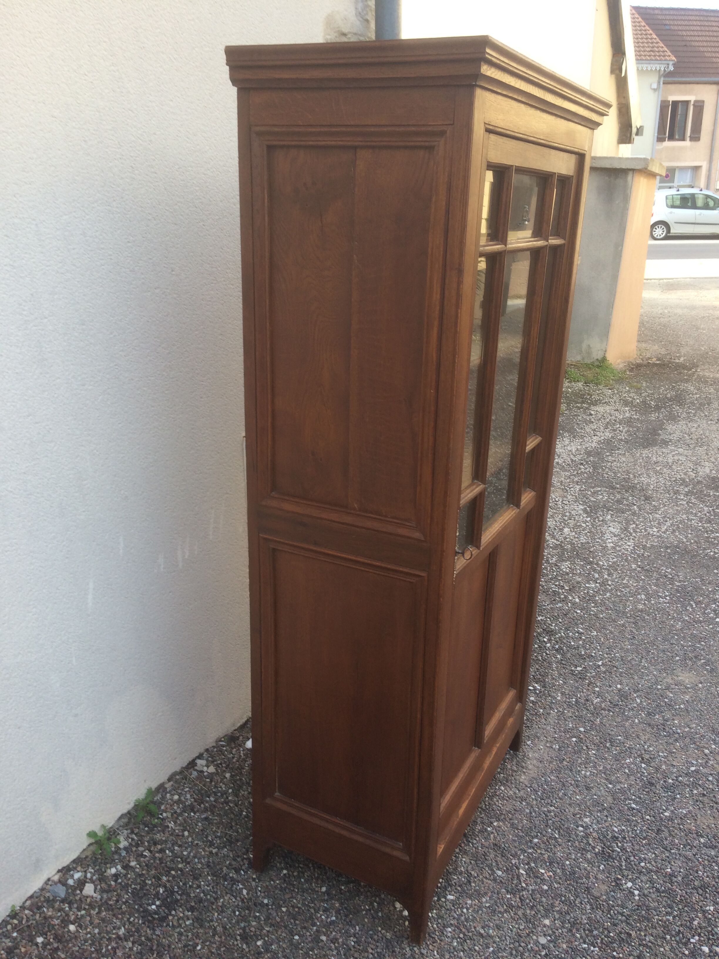 Library in solid oak