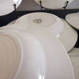 10 deep plates Moulin Des Loups Hamage green border