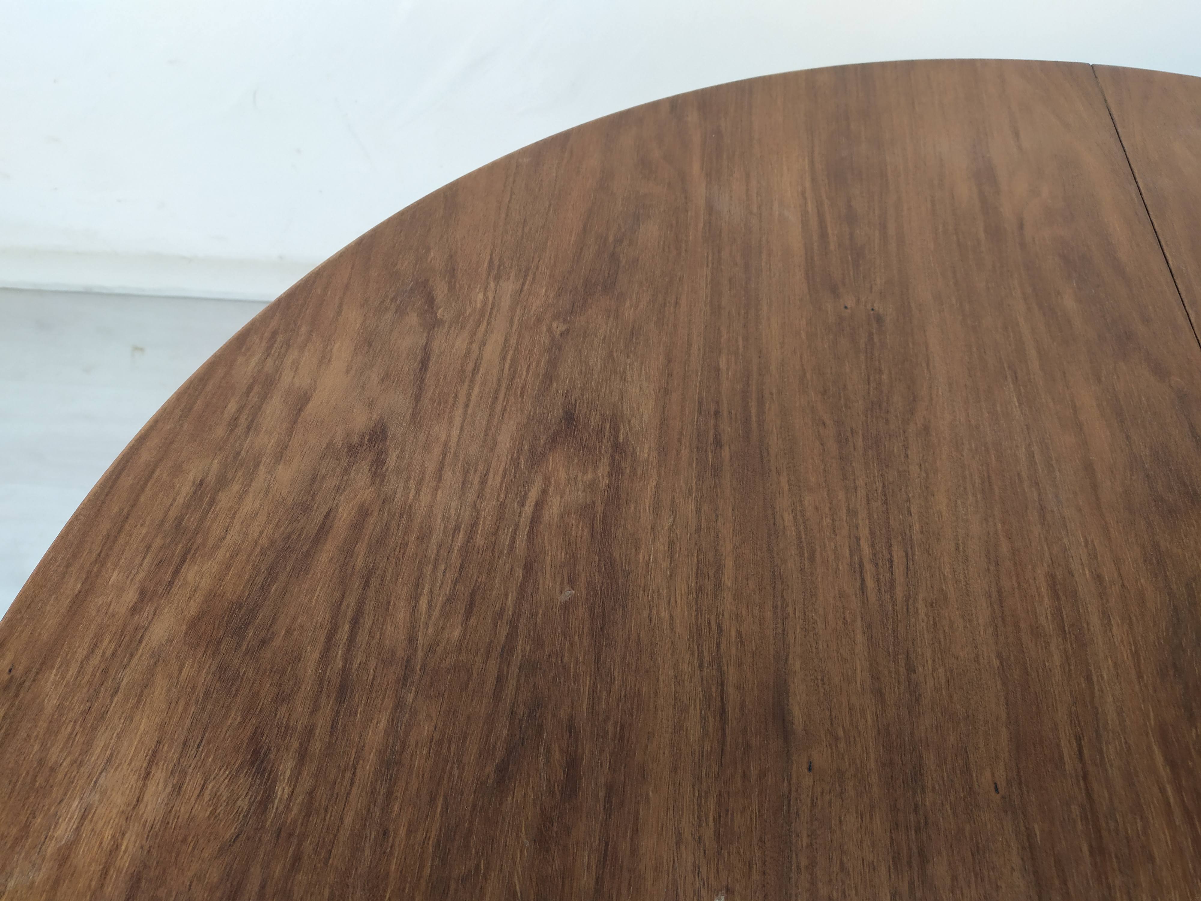 Vintage tulip foot system table