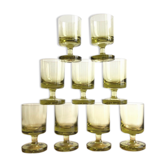 9 blown vintage glasses
