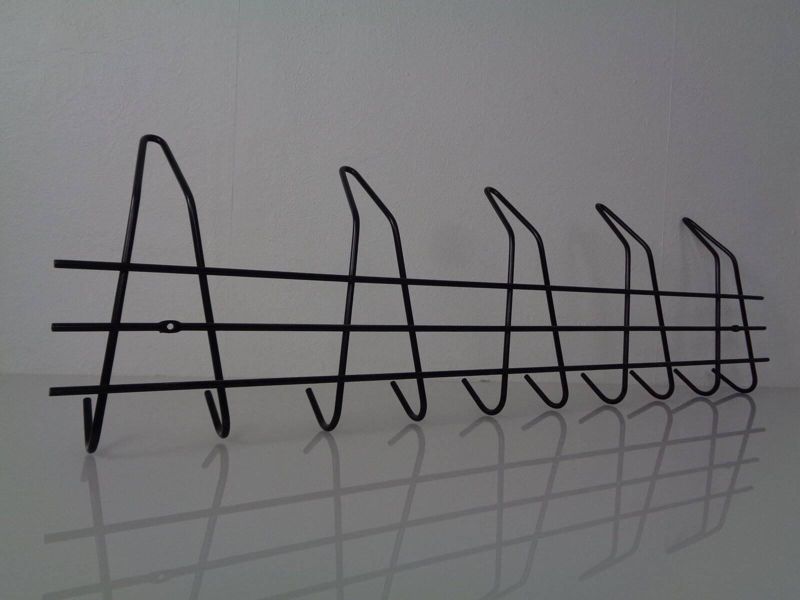 Minimalist String Wardrobe, 1960s