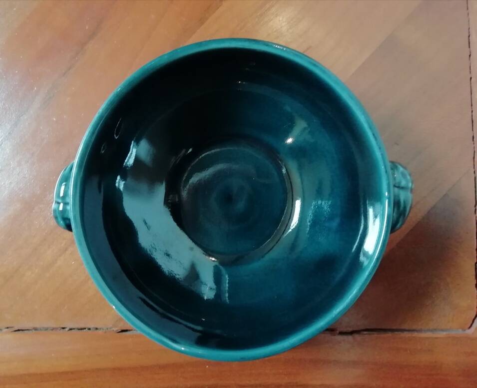 Portuguese ceramic candy box