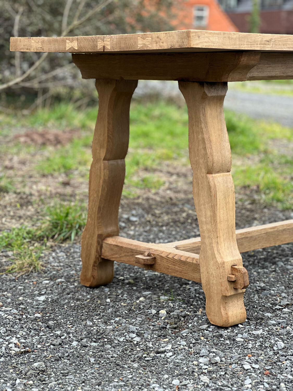 Farmhouse table