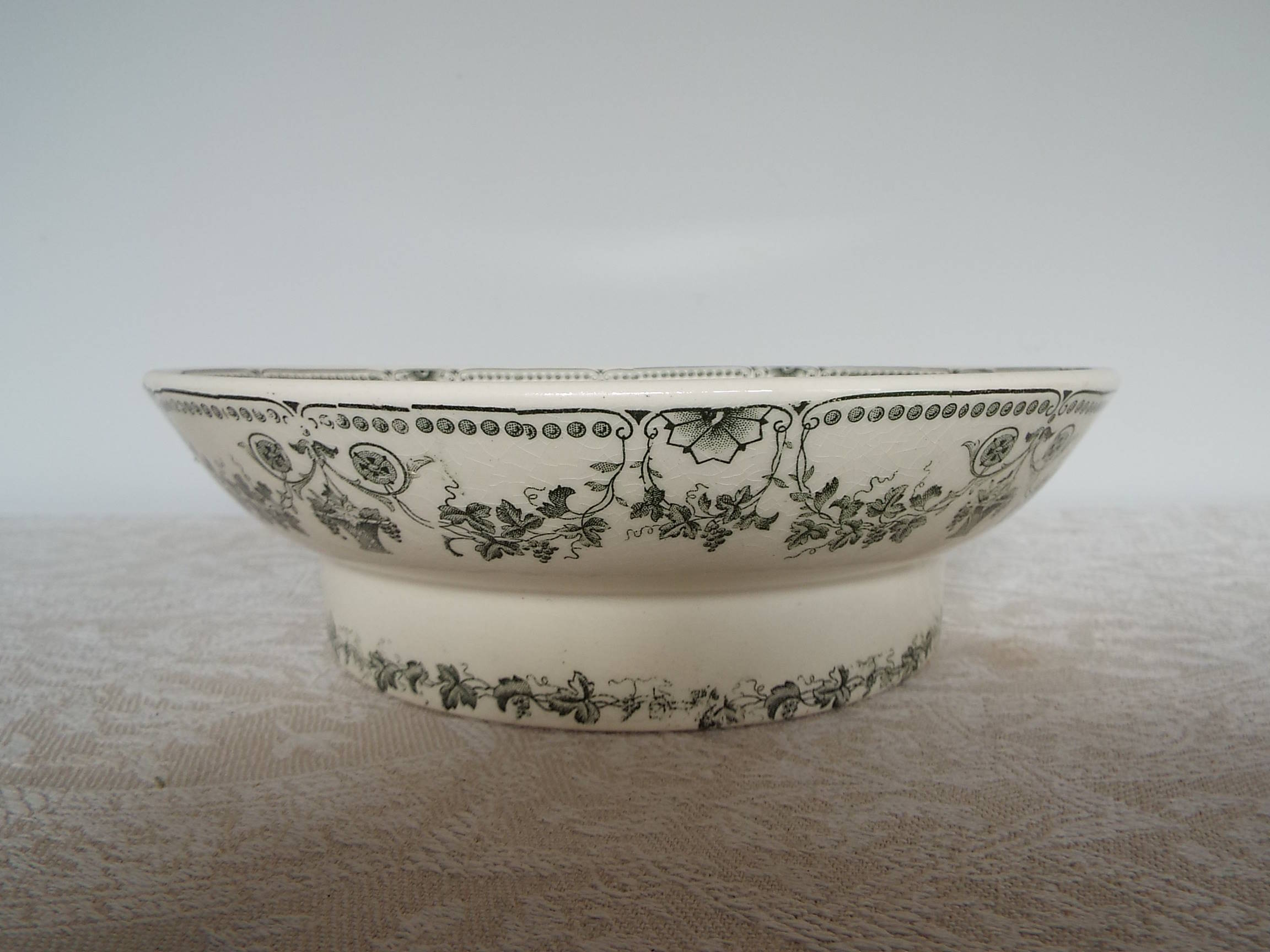 Dish badonviller model champagne