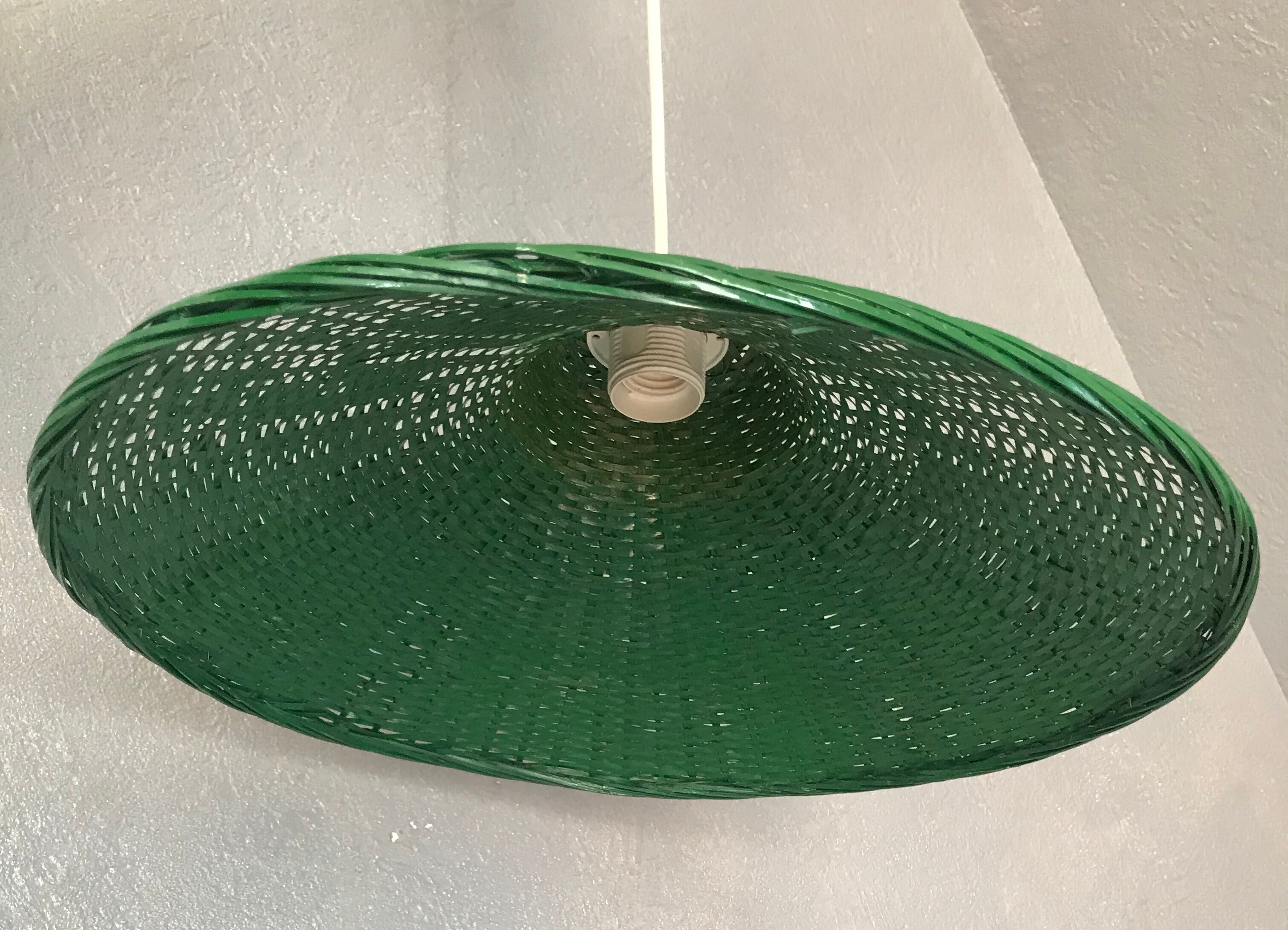 Suspension rotin tresse vert