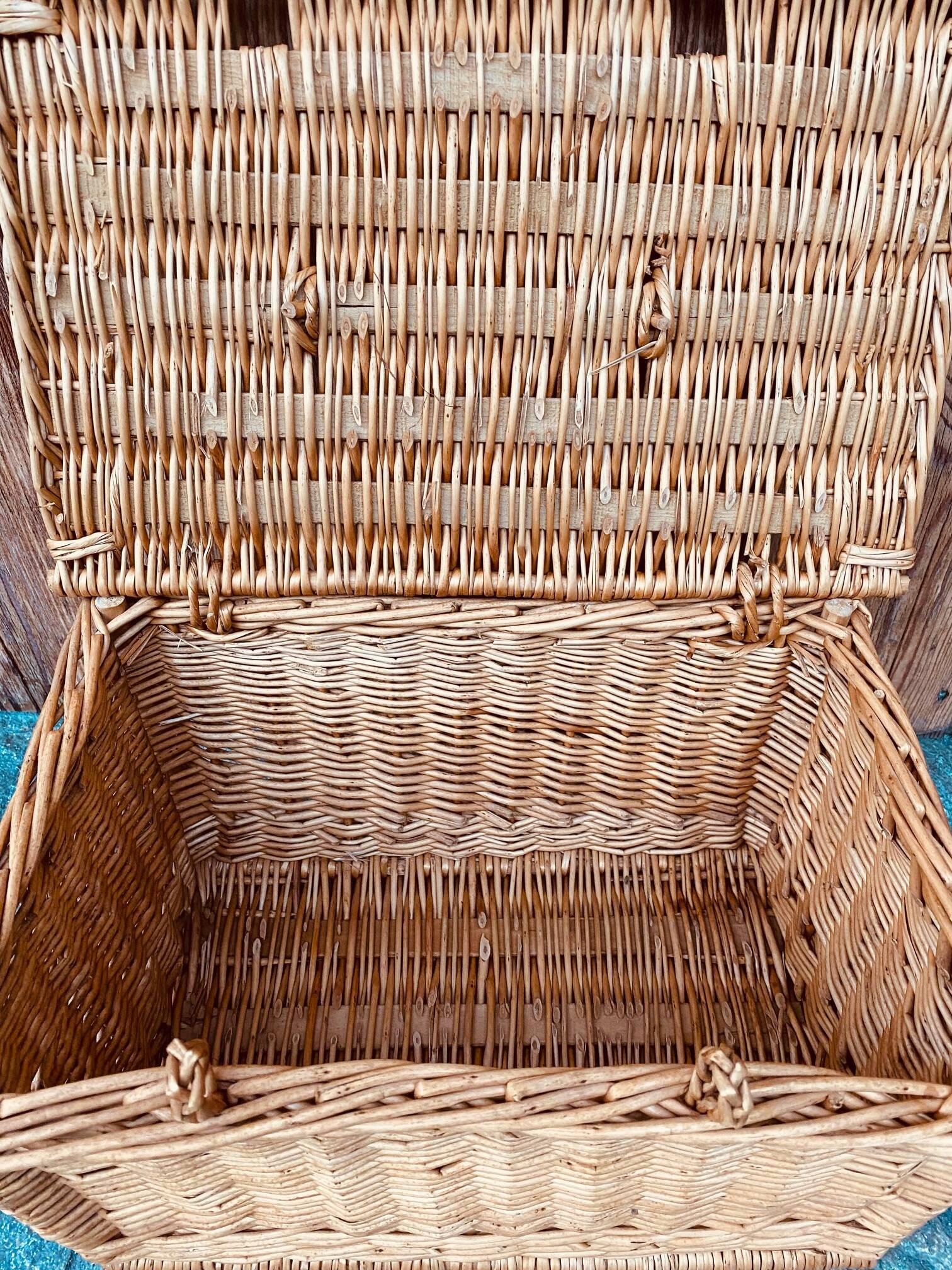 Vintage woven rattan briefcase
