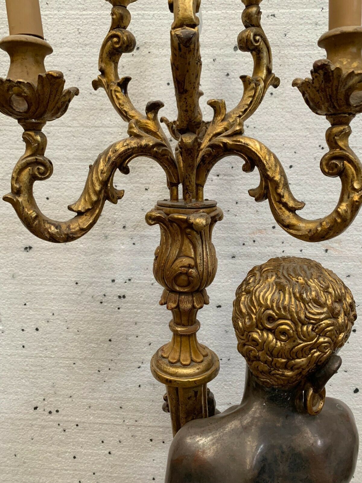 Torchère decoration of a nubian in wood and gilded stucco XX century