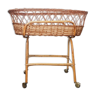 Couffin sur pied en rotin vintage années 50