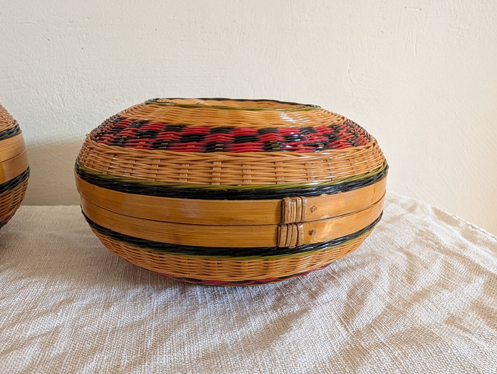 Set of three nesting bamboo boxes – China – 1980s