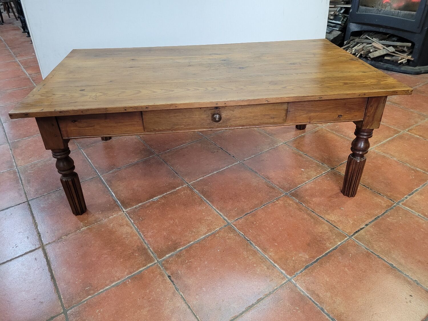 Antique coffee table with 1 drawer, 130×74cms
