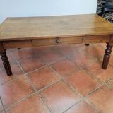 Table basse ancienne avec 1 tiroir