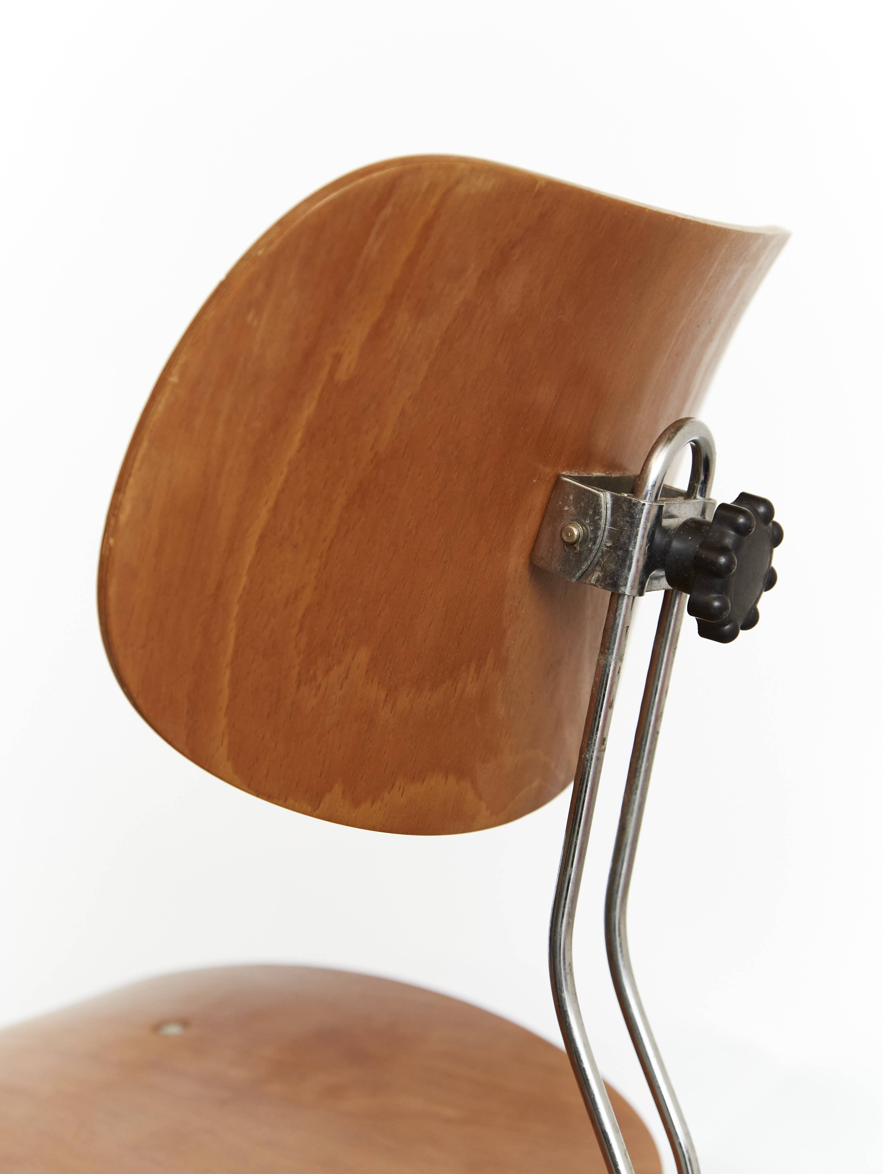 Chaise pivotante Mid-Century modèle SE 40 par Egon Eiermann pour Wilde+Spieth