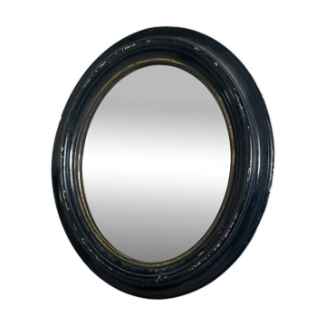 Oval mirror
