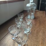 Verres ciselées avec leur carafe