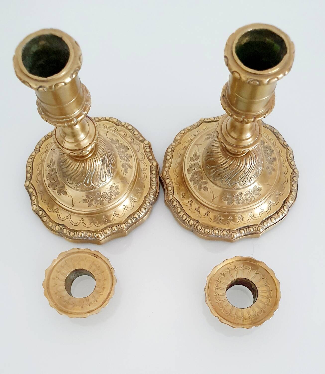Pair of 19th century gilt bronze candlesticks - Château de Compiègne