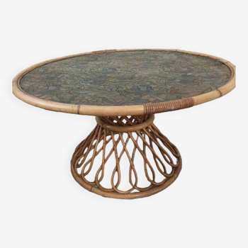 Round vintage rattan table