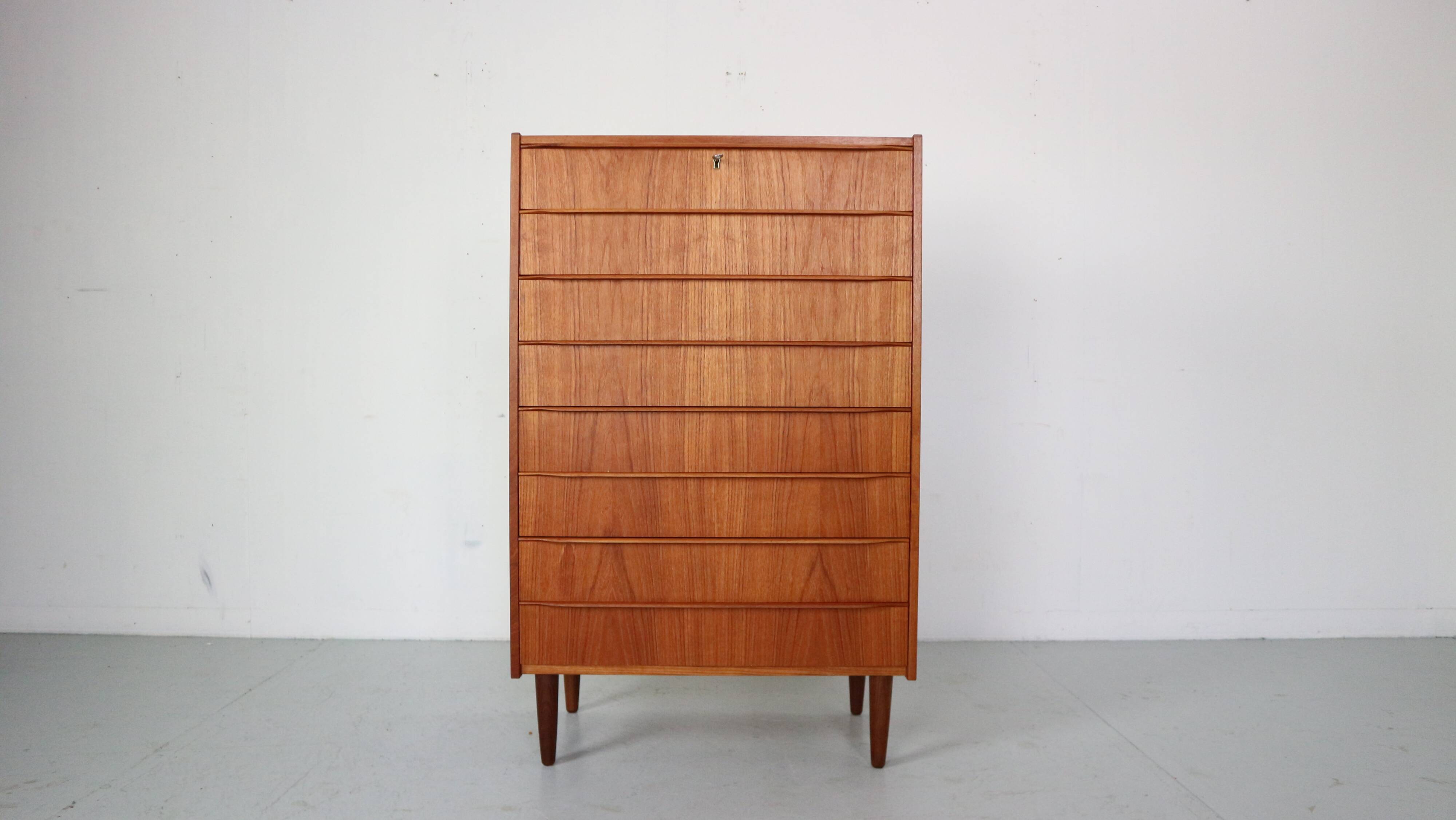 Mid-Century Modern Danish Chest of Eight Drawers, Tallboy in Teak, Denmark, 1960