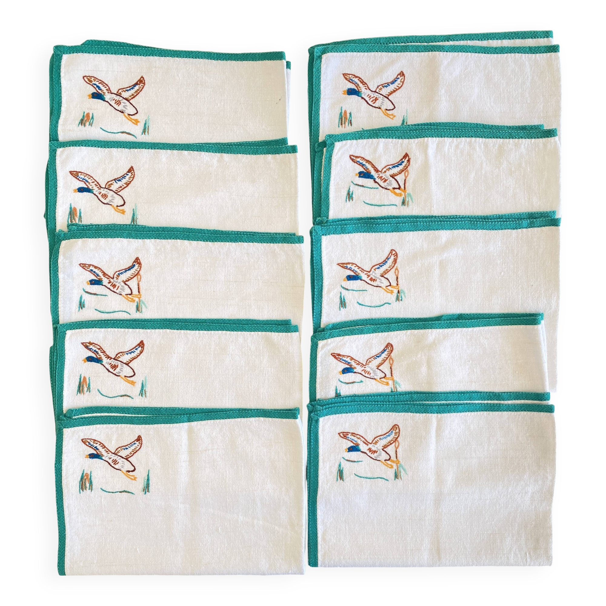 10 Large embroidered and hand-trimmed placemats "les colverts" - Métis - 40x56 cm