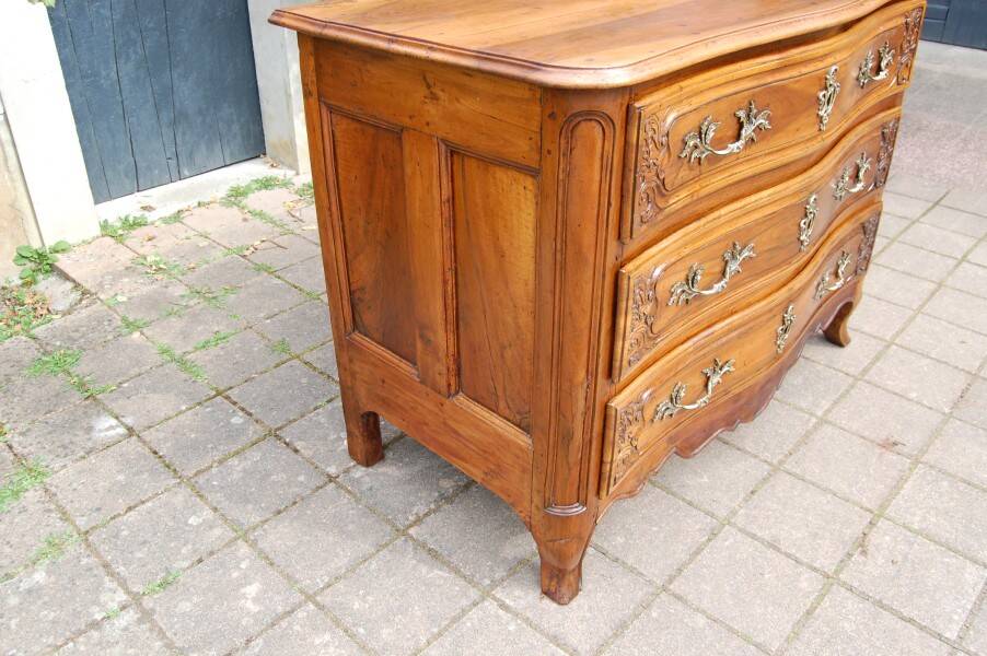 18th-century Louis XV walnut commode.