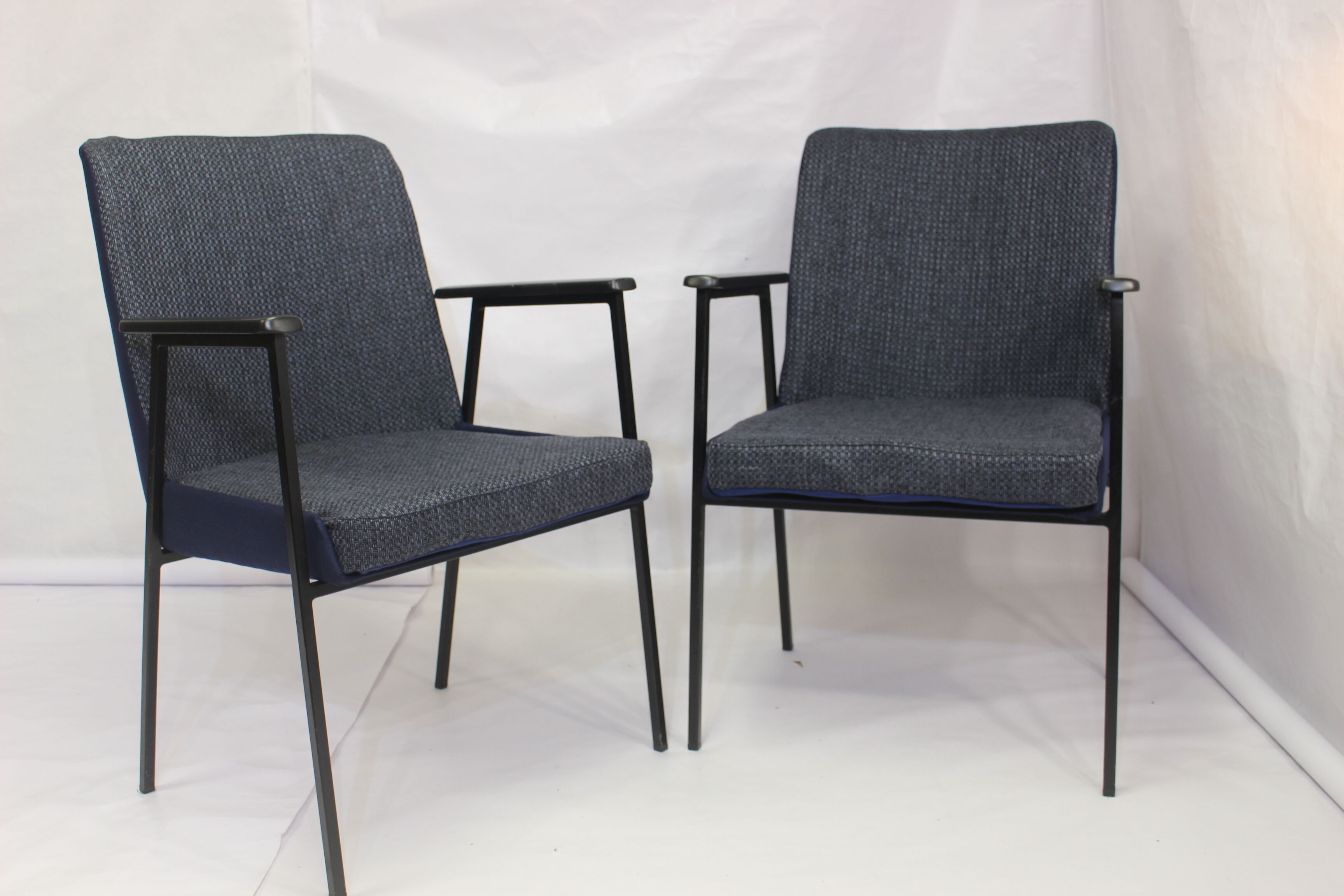 Pair of armchairs by Mauser, 1960
