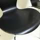 Lot de chaises papillons noires Arne Jacobsen - 1974