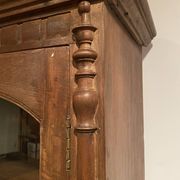 Vitrine de style colonial  en teck