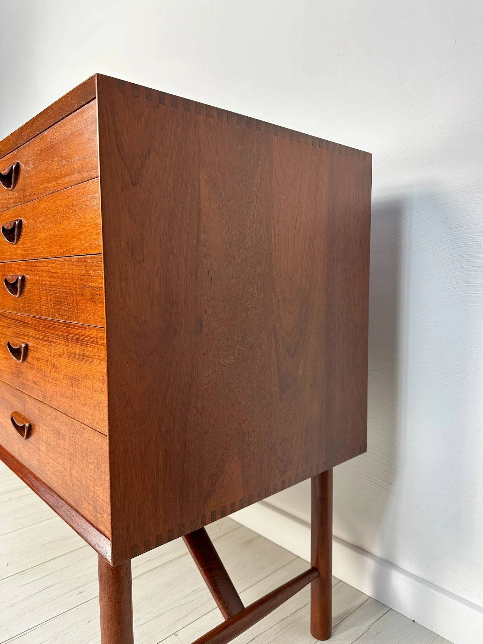 1950s Vintage Peter Hvidt & Orla Mølgaard-Nielsen Danish Teak Sideboard