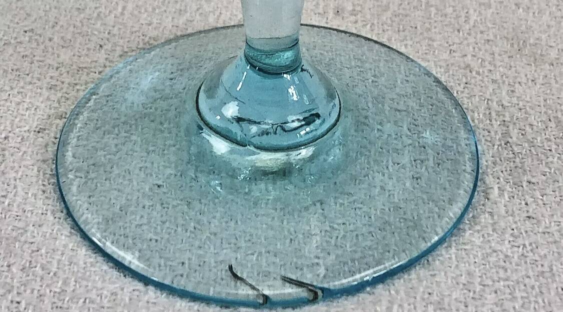 6 anciens verres à vin eau bicolores George Sand