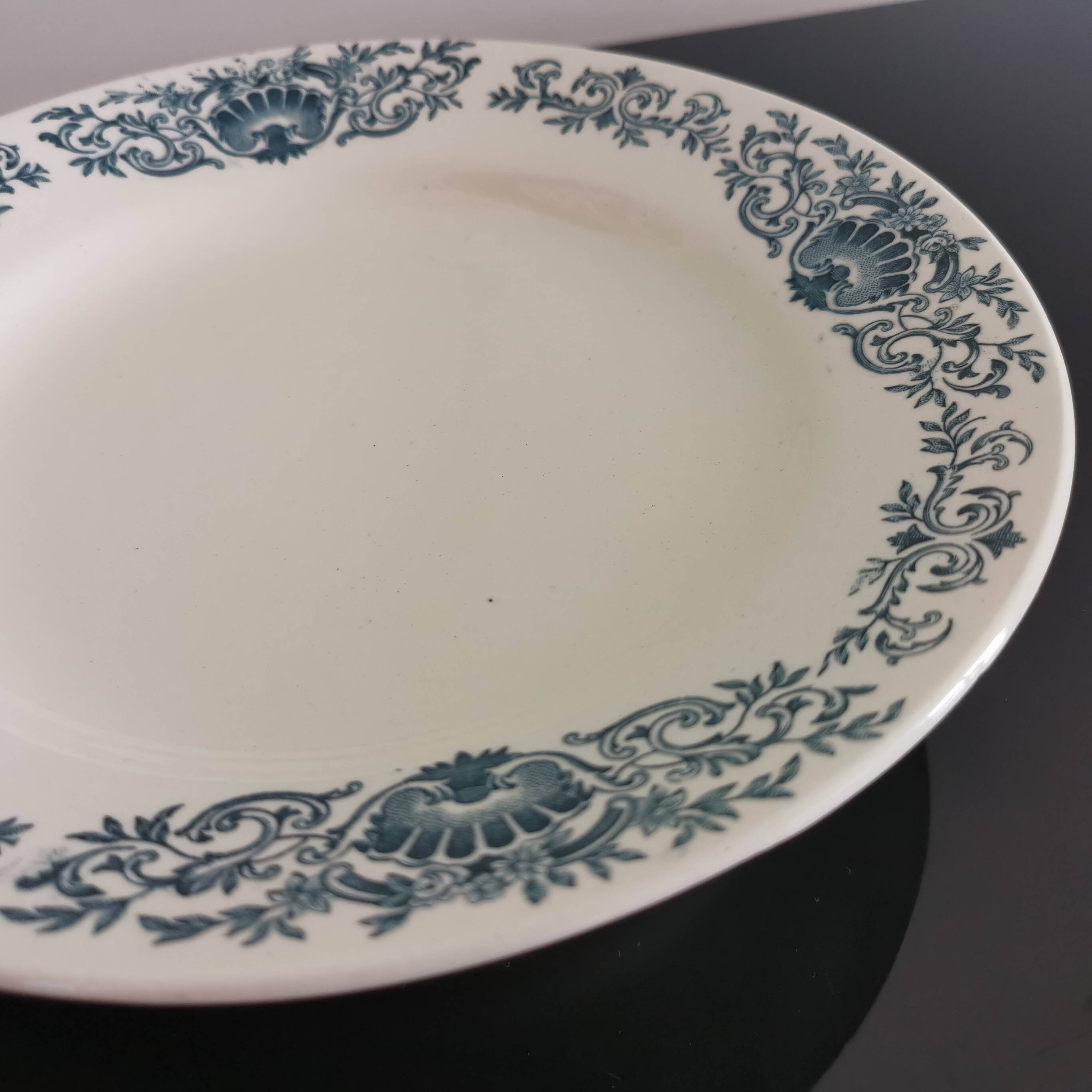 Longchamp earthenware compote bowl with Coquille decor