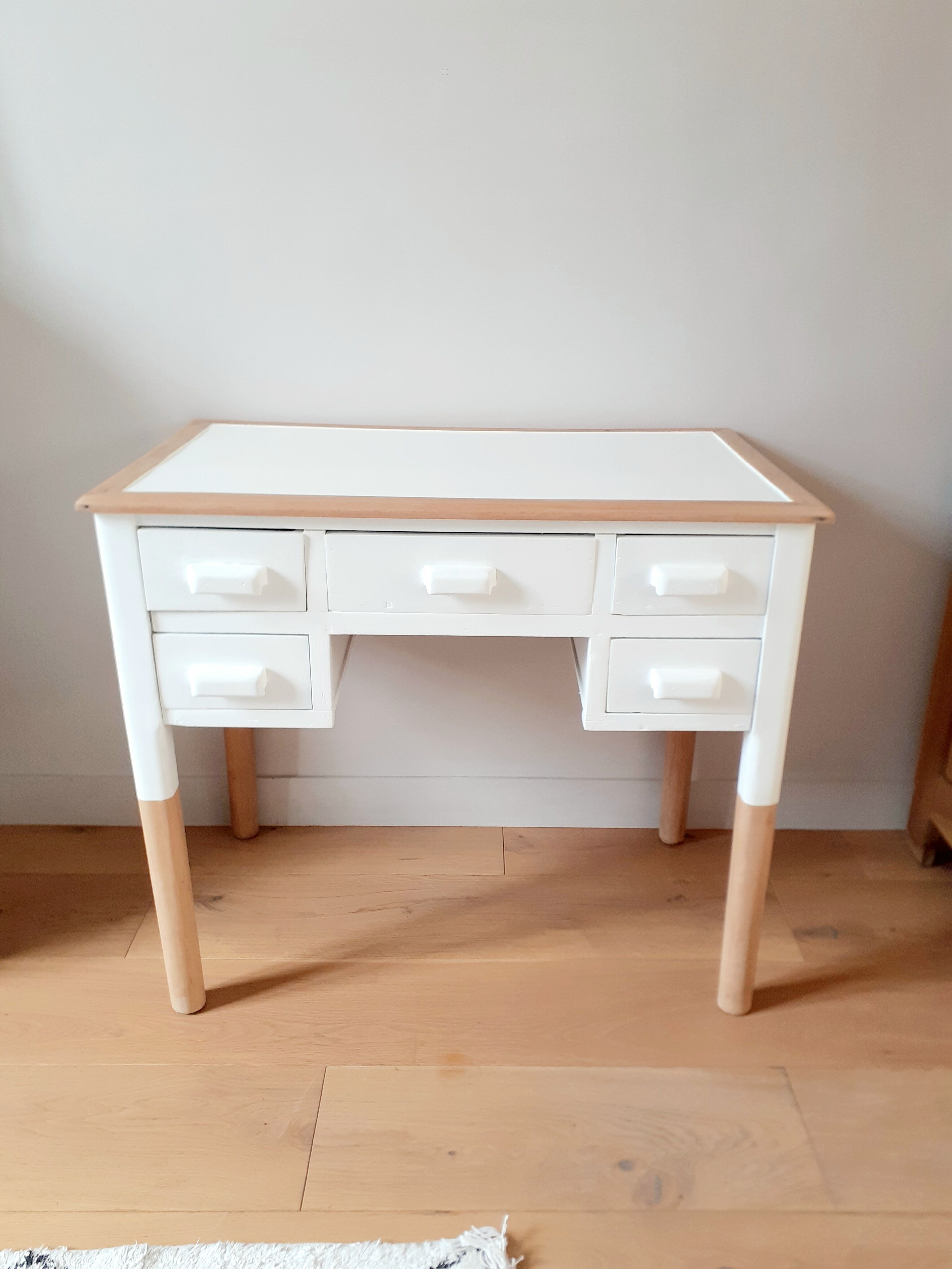 Wood and white desk