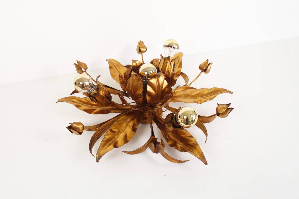 Magnifique plafonnier floral doré de Masca