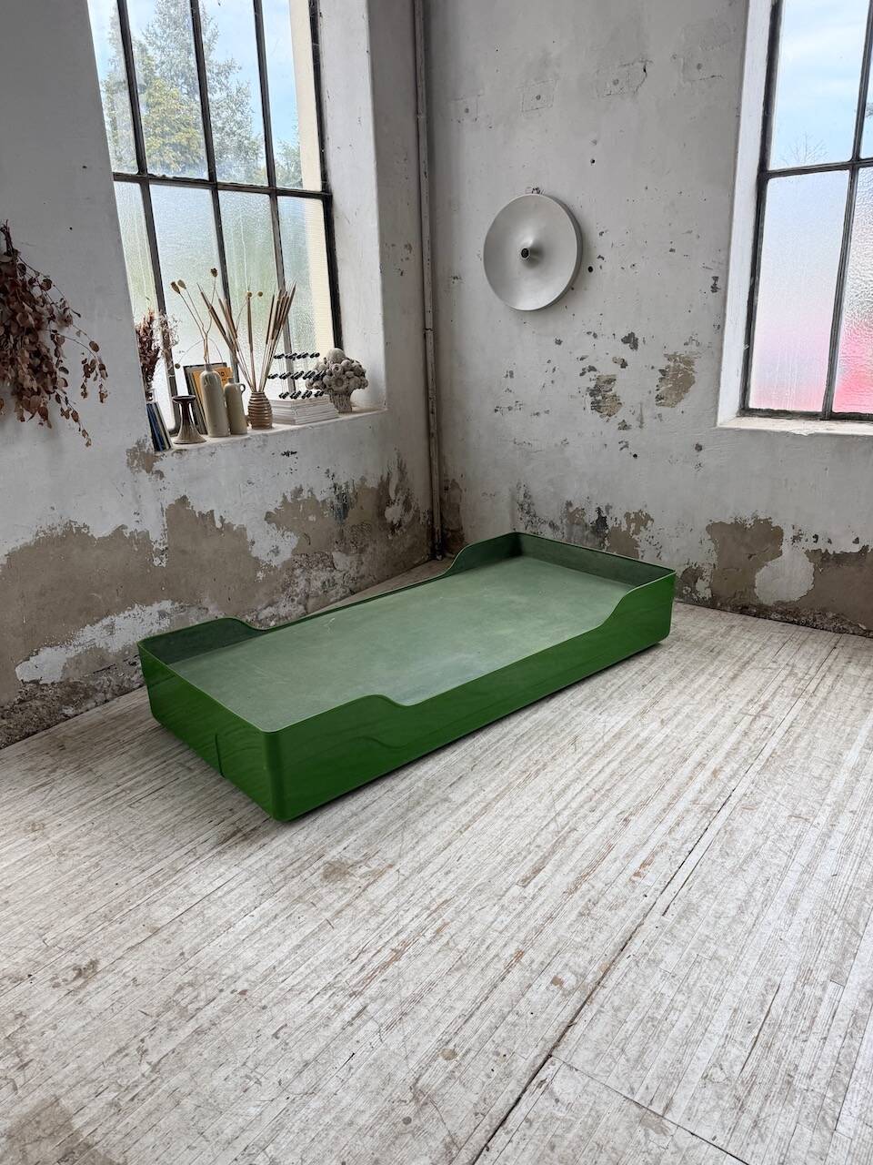 Ozoo single bed by Marc Berthier for Roche Bobois, 1967