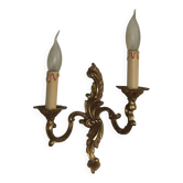 Applique murale à feuilles d'acanthe en bronze vintage français à deux bras de lumière 51