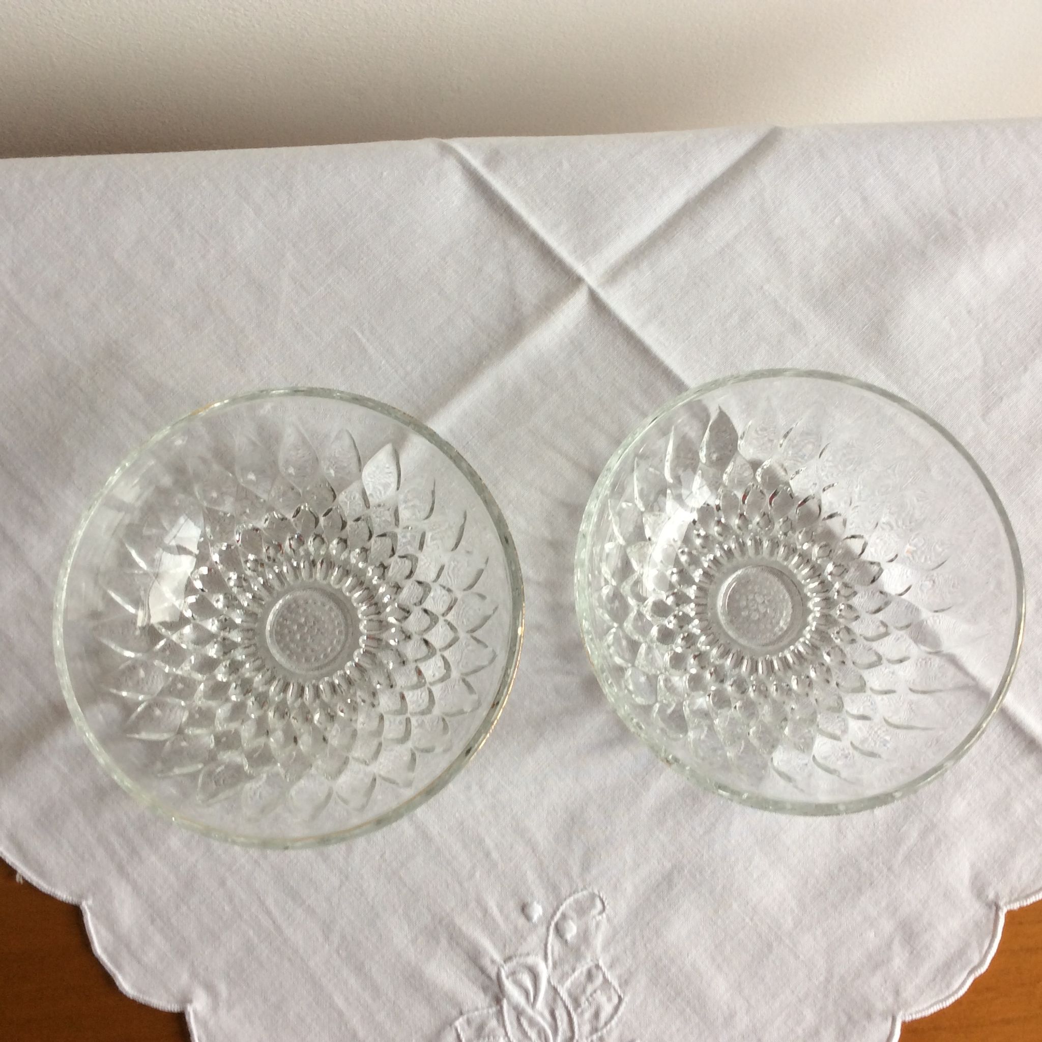 Lot de 2 coupelles verre épais vintage