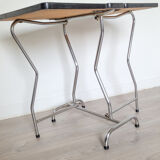 Folding table in formica