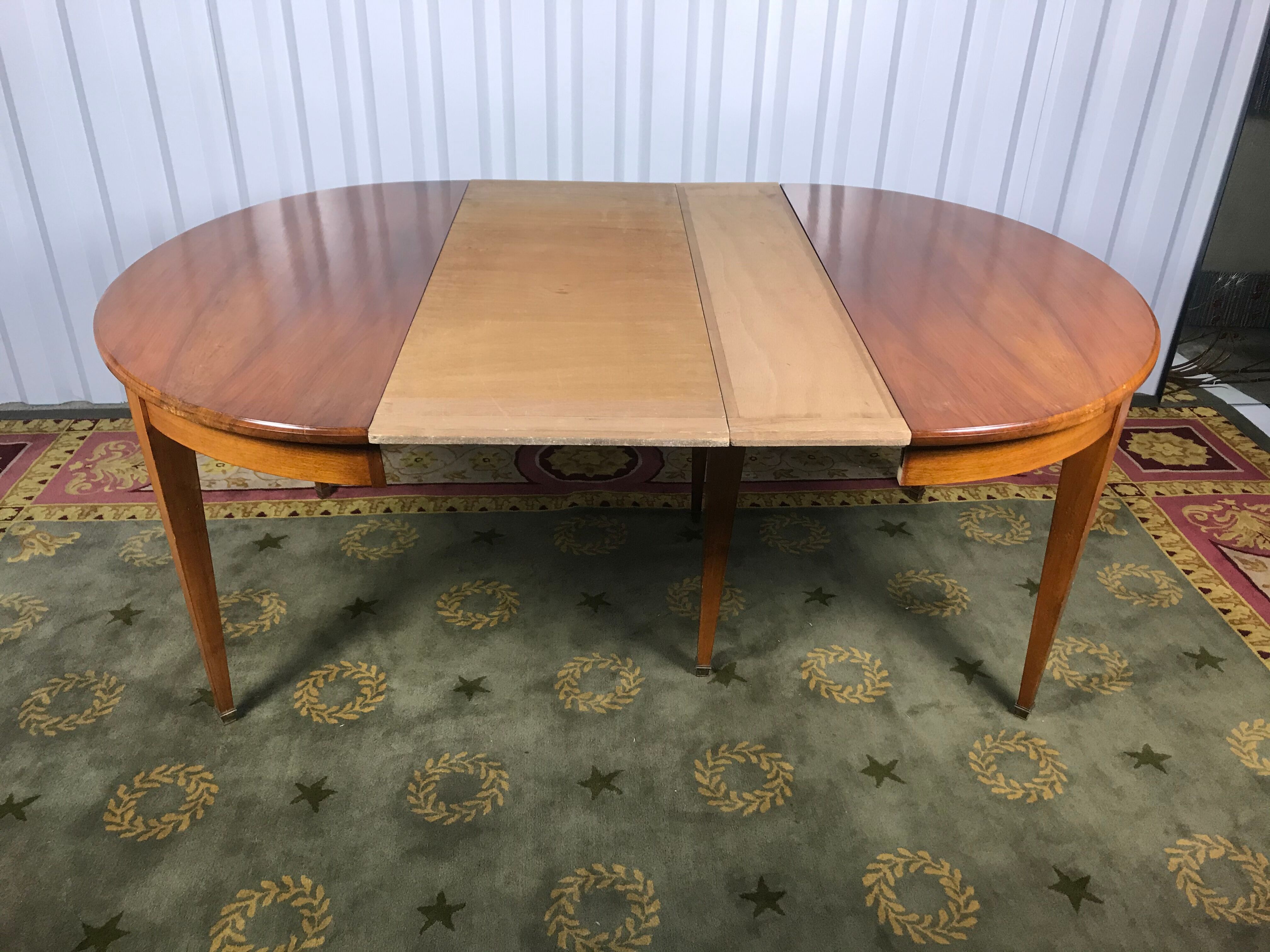 Louis XVI dining table - extensions