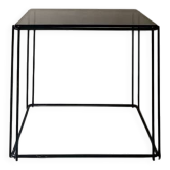 table basse filaire en métal noir et verre fumé, design 1970