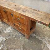 Carpenter's workbench